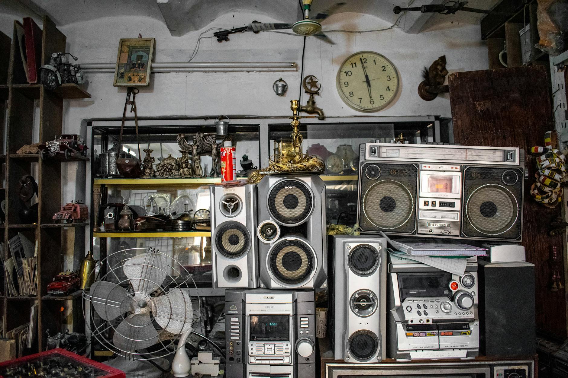 Vintage antique shop in the Monastiraki flea market area