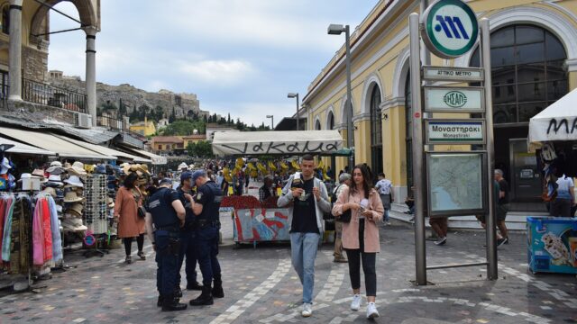Athens with Teenagers: Activities They’ll Love (2026)